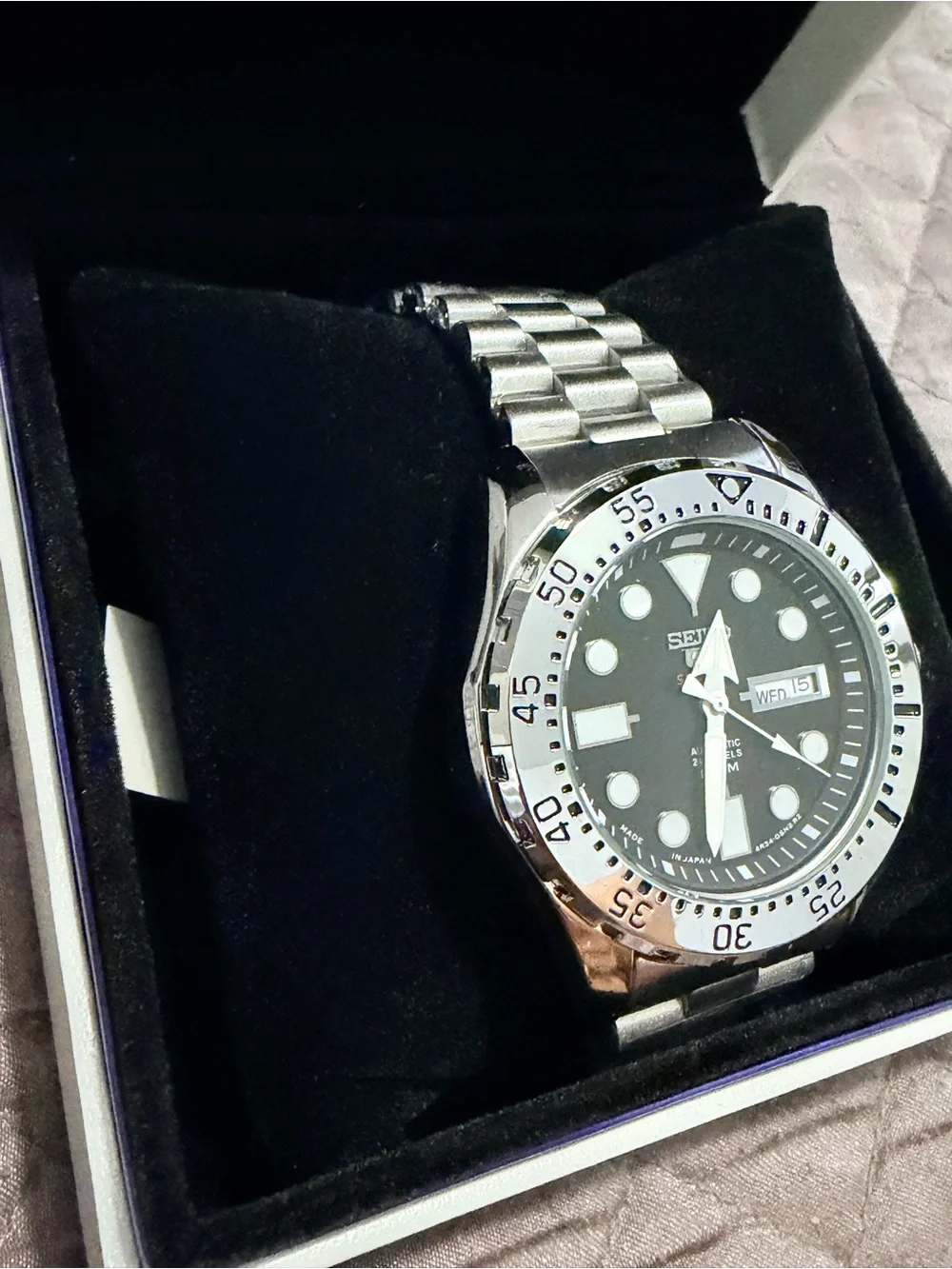 Seiko Silver Stainless Steel Watch with Green Dial